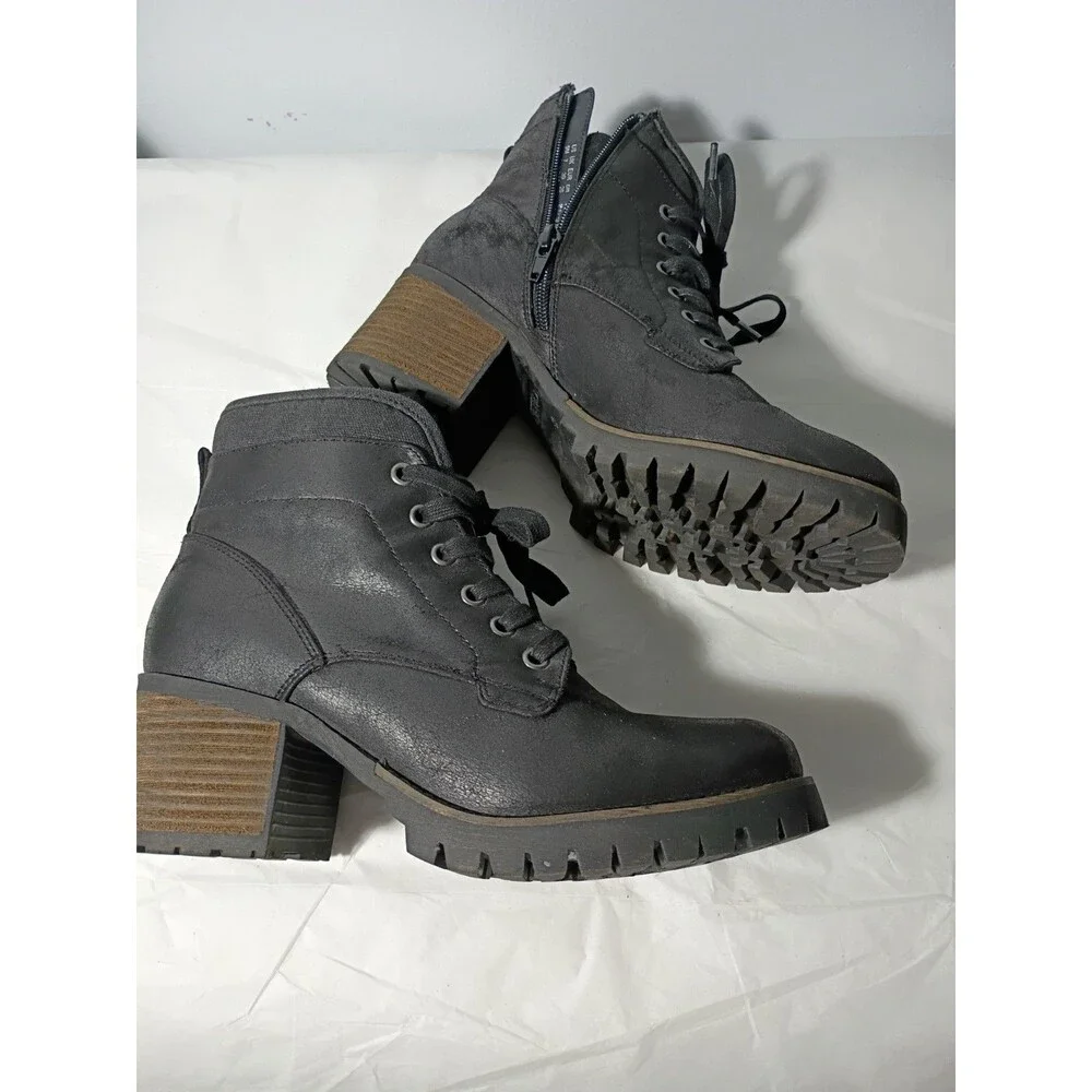 Carlos Glinda Black Lace Up Heeled Combat Chunky Boots 9M Witch Core Casual Norm